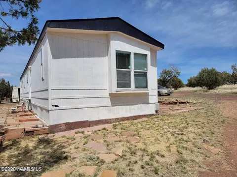 2201 N Luana Dr, Ash Fork, AZ 86320 photo 8