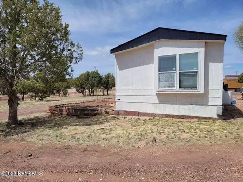2201 N Luana Dr, Ash Fork, AZ 86320