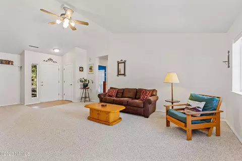 3669 E Silver Fox Cir, Flagstaff, AZ 86004 photo 7