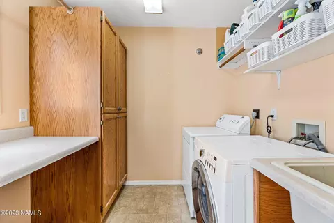 3669 E Silver Fox Cir, Flagstaff, AZ 86004 photo 28