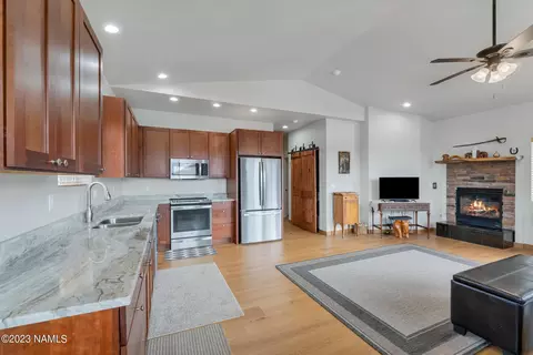 625 S 3rd St, Williams, AZ 86046 photo 11