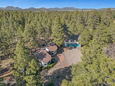 5710 Lindsey Rd, Flagstaff, AZ 86004