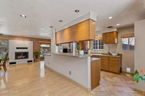 3349 N Walker St, Flagstaff, AZ 86004