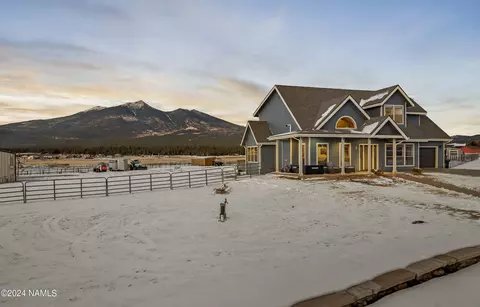 4209 W Indigo Way, Flagstaff, AZ 86001