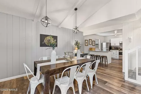 2063 N Country Club Dr, Flagstaff, AZ 86004