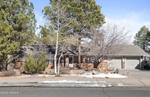 1750 N Falcon Rd, Flagstaff, AZ 86004