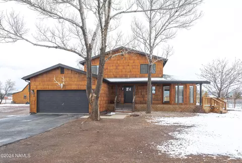 8400 Koch Field Rd, Flagstaff, AZ 86004