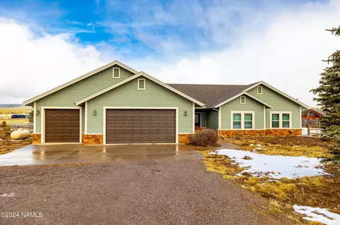 6650 W Suzette Ln, Flagstaff, AZ 86001