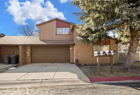 2501 Heidi Loop, Flagstaff, AZ 86004
