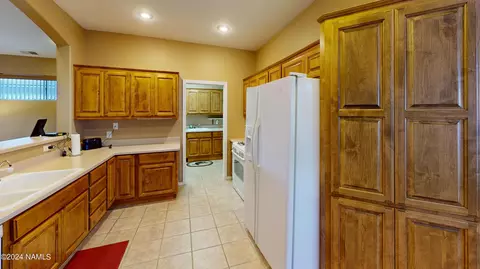 Kitchen - 618 Brookline Loop, Williams, AZ 86046 photo 1 of 4