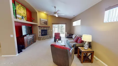 Living - 618 Brookline Loop, Williams, AZ 86046 photo 3 of 7