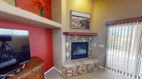 Living - 618 Brookline Loop, Williams, AZ 86046 photo 4 of 7