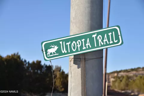 1311 E Utopia Trl #1, Williams, AZ 86046 photo 12