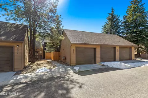 2372 N Whispering Pines Way, Flagstaff, AZ 86004