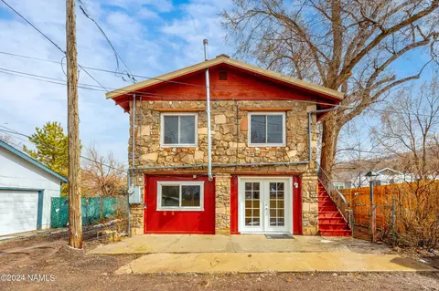 110 W Sherman Ave #B, Williams, AZ 86046