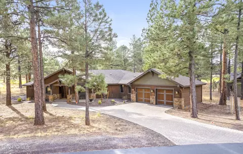 3575 S Lariat Loop, Flagstaff, AZ 86005