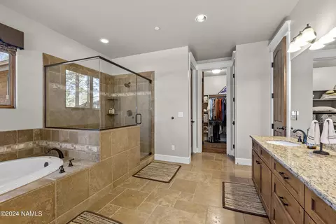 3575 S Lariat Loop, Flagstaff, AZ 86005 photo 16