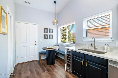 Kitchen - 6725 E Vail Dr, Flagstaff, AZ 86004 photo 5 of 5