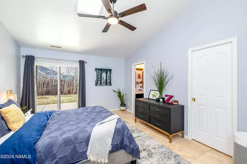 Bedroom - 6725 E Vail Dr, Flagstaff, AZ 86004 photo 2 of 5