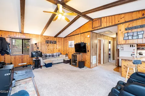 Living - 3980 Canyon Loop, Flagstaff, AZ 86005 photo 3 of 4