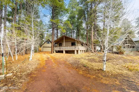 Exterior - 3980 Canyon Loop, Flagstaff, AZ 86005 photo 3 of 10