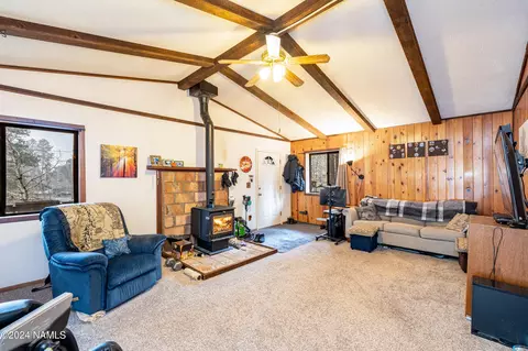 Living - 3980 Canyon Loop, Flagstaff, AZ 86005 photo 4 of 4