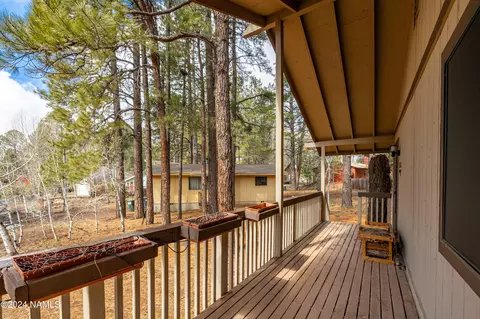Exterior - 3980 Canyon Loop, Flagstaff, AZ 86005 photo 8 of 10