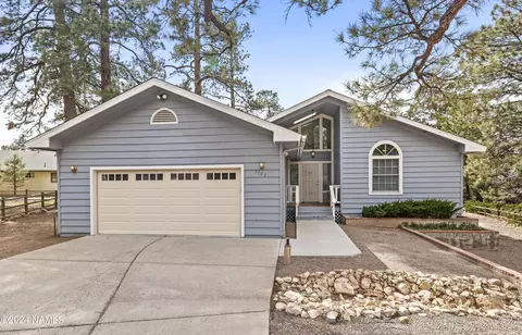 2727 N Mariah Way, Flagstaff, AZ 86004
