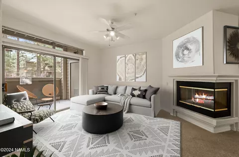 1401 N 4th St #145, Flagstaff, AZ 86004