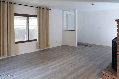4369 E Crystal Dr, Flagstaff, AZ 86004 photo 4