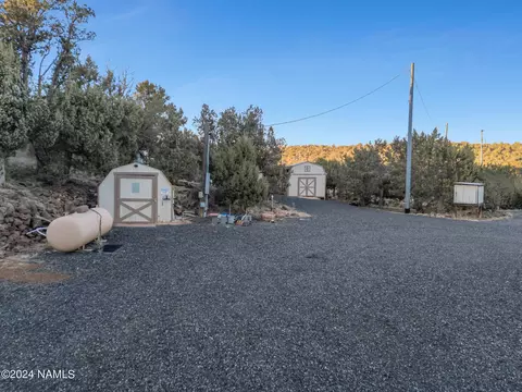 3070 N Joyce Dr, Ash Fork, AZ 86320 photo 23