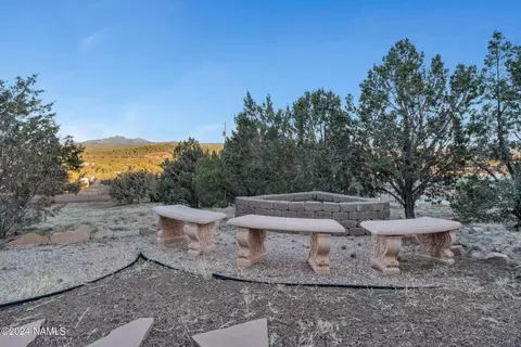 3070 N Joyce Dr, Ash Fork, AZ 86320 photo 5