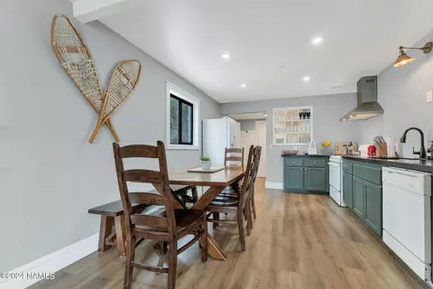 Dining - 3120 E Mount Elden Dr, Flagstaff, AZ 86004 photo 2 of 2
