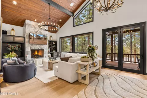 4200 S Lariat Loop, Flagstaff, AZ 86005