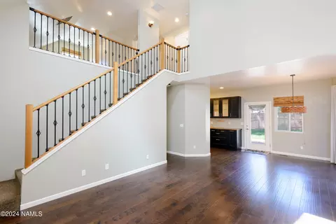 263 Comanche St, Flagstaff, AZ 86005 photo 3