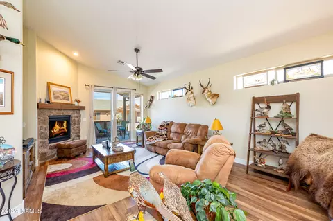 663 W Brookline Loop, Williams, AZ 86046
