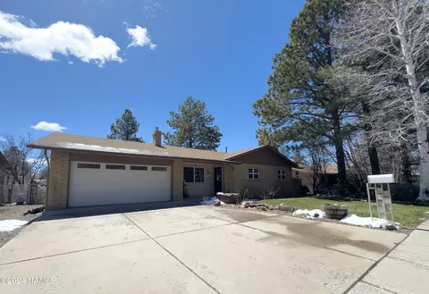 509 W Philomena Dr, Flagstaff, AZ 86001