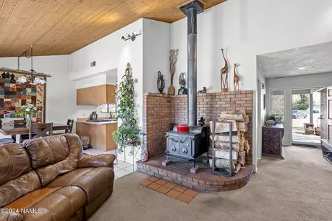 Living - 3717 E Firefly Way, Flagstaff, AZ 86004 photo 2 of 4