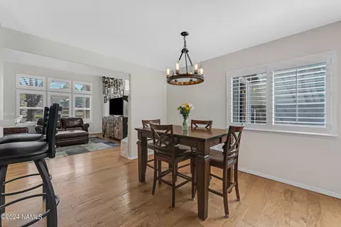 Dining - 158 E Mohawk Dr, Flagstaff, AZ 86005 photo 1 of 2