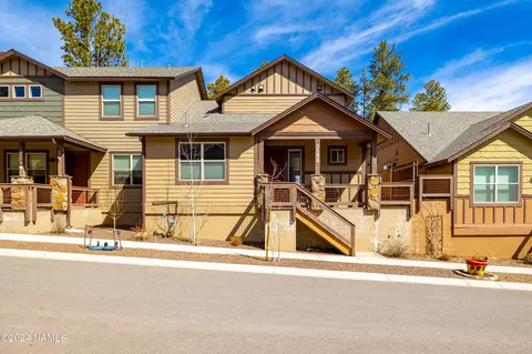 2532 W Josselyn Dr, Flagstaff, AZ 86001