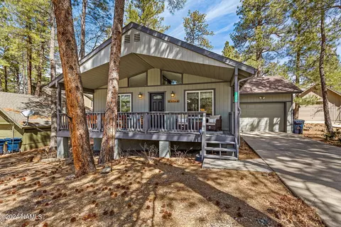 1350 E Lobo Ln, Munds Park, AZ 86017