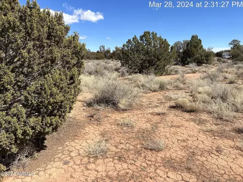 1014 E Laramie Dr #235, Williams, AZ 86046