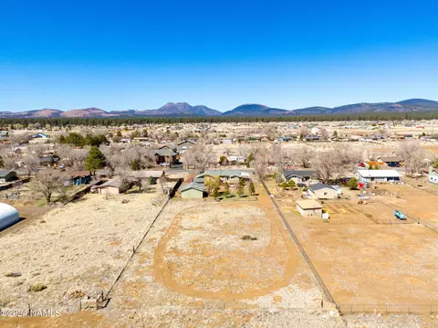 View/Area - 7760 E Gemini Dr, Flagstaff, AZ 86004 photo 7 of 9
