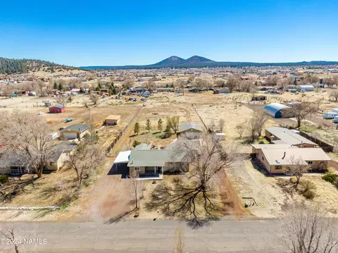 View/Area - 7760 E Gemini Dr, Flagstaff, AZ 86004 photo 5 of 9