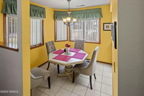 Dining - 6031 E Laurel Loop, Flagstaff, AZ 86004 photo 1 of 1