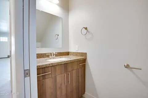 1919 E Arrowhead Ave, Flagstaff, AZ 86004 photo 5