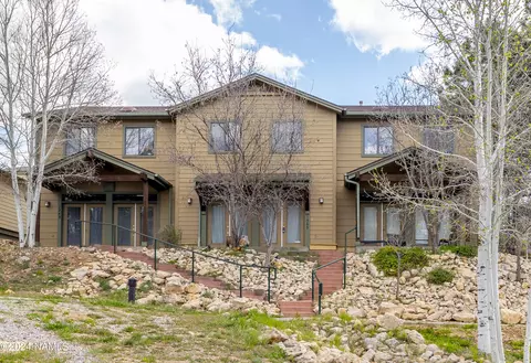 1363 E Hatcher Dr, Flagstaff, AZ 86001