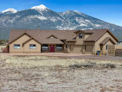 6970 N Keenan Way, Flagstaff, AZ 86001