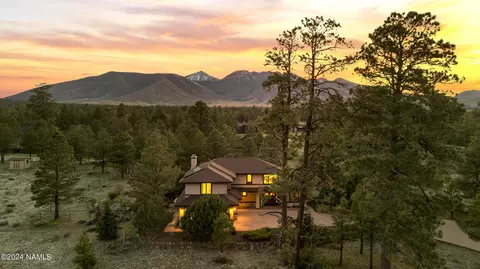 11690 N Copeland Ln, Flagstaff, AZ 86004