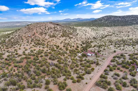 943 E Sidewinder Rd, Williams, AZ 86046